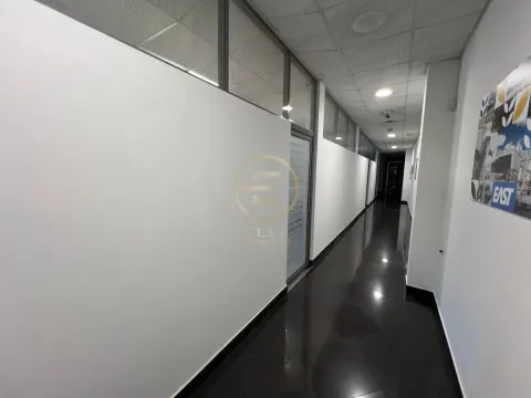 Rent, office space, 280m², Centar, Novi Sad - image 27