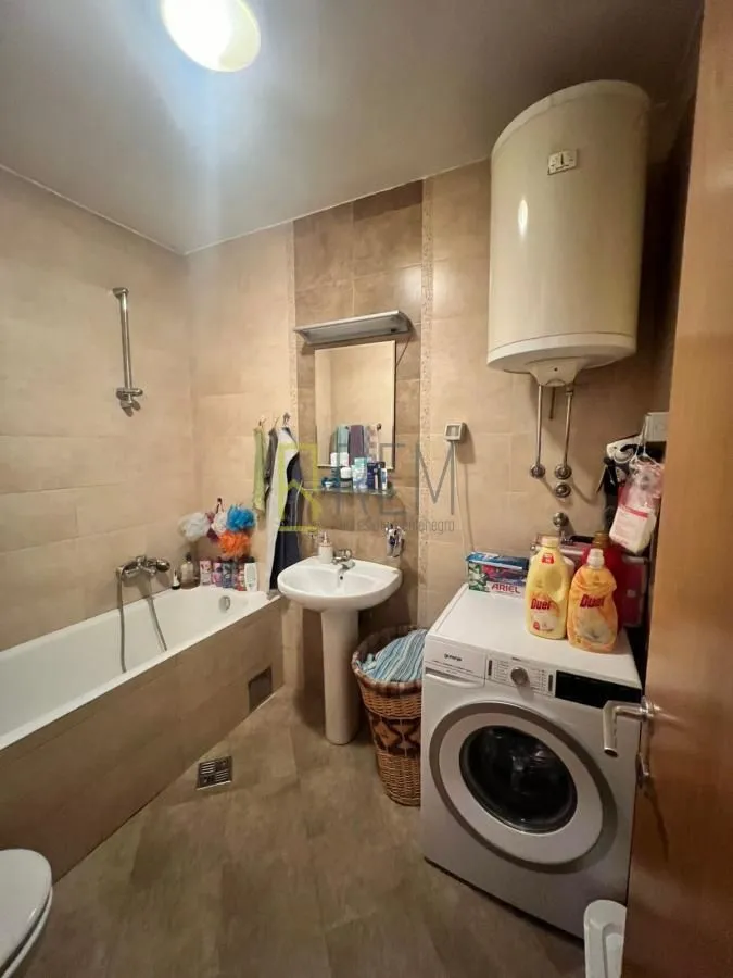 Prodaja, dvosoban stan, 70m², Stari Aerodrom, Podgorica