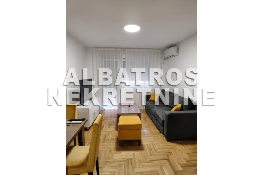 Izdavanje, stan, 30m², Karaburma, Palilula Sve Podlokacije