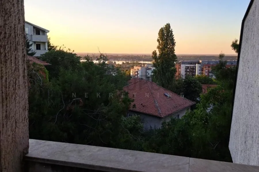 Prodaja, kuća, 250m², Karaburma, Palilula Sve Podlokacije