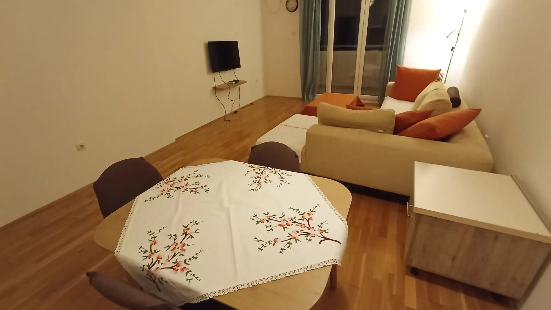 Rent, one bedroom apartment, 51m², Ljubović, Podgorica