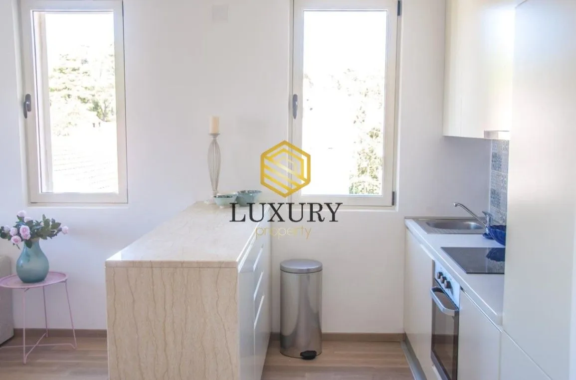 Rent, one bedroom apartment, 50m², Centar, Tivat