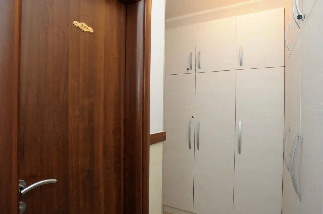 Rent, one bedroom apartment, 48m², Centar, Budva