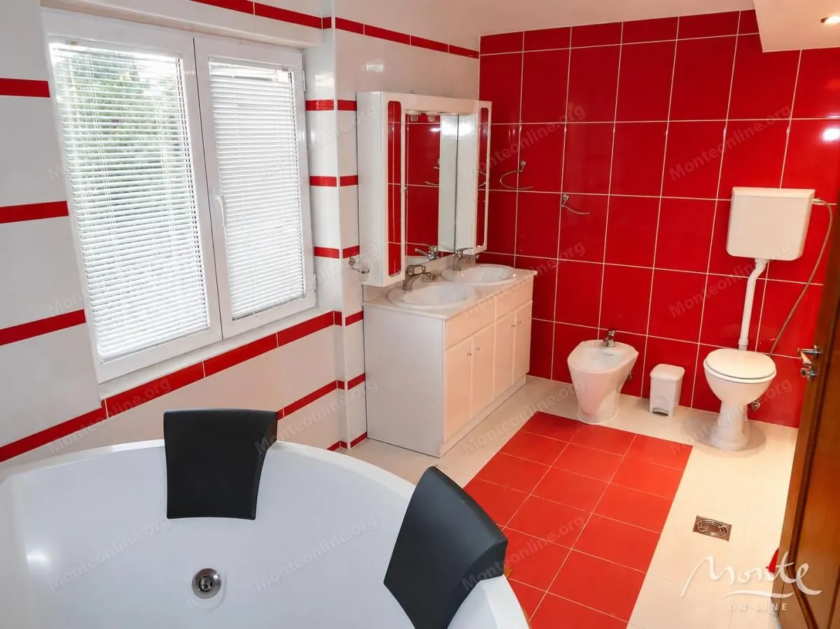 Sale, house, 250m², Dobra Voda, Bar