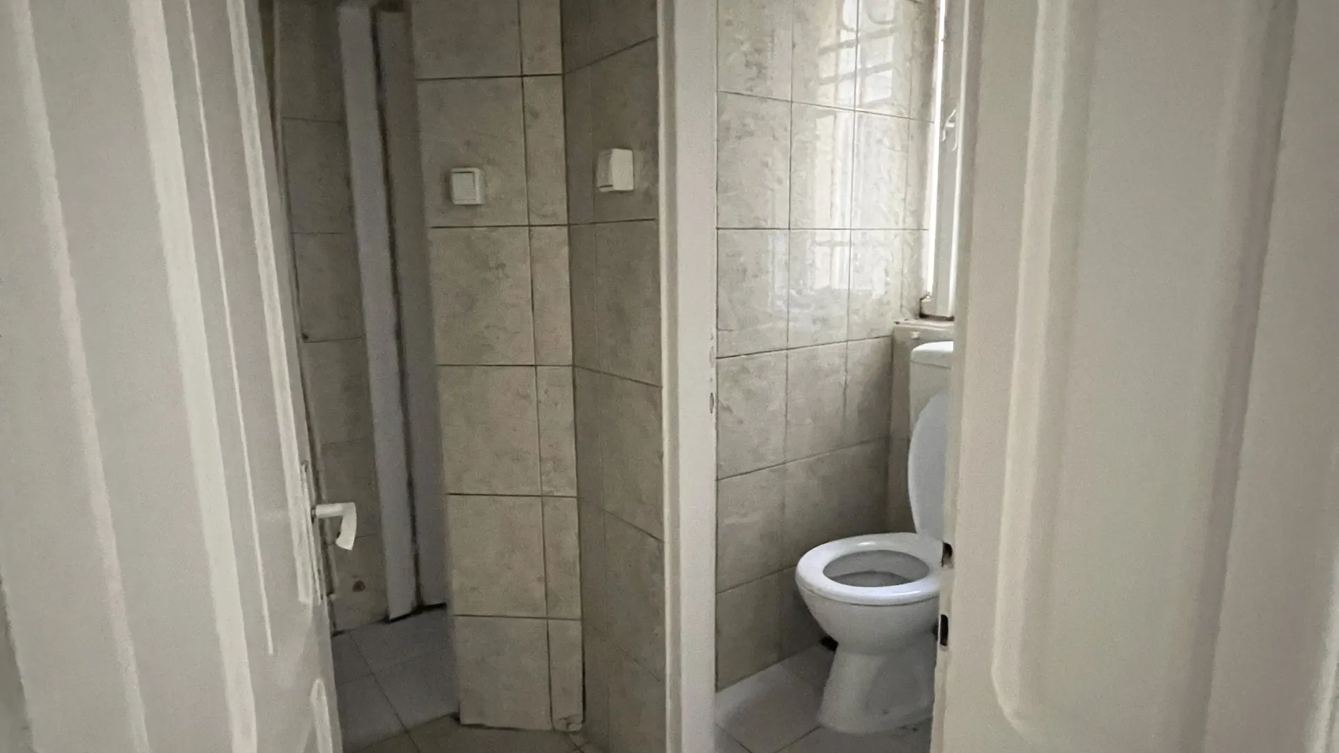 Izdavanje, poslovni prostor, 100m², Centar, Leskovac