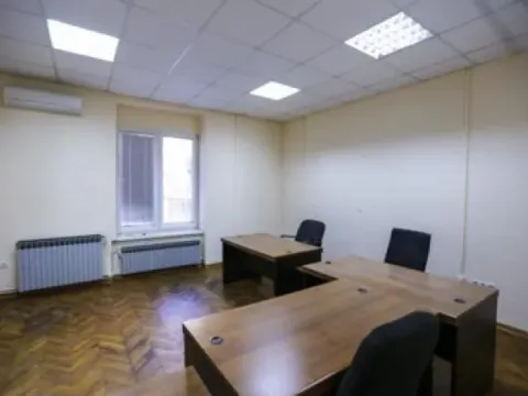 Izdavanje, poslovni prostor, 122m², Stari Grad, Beograd - image 2