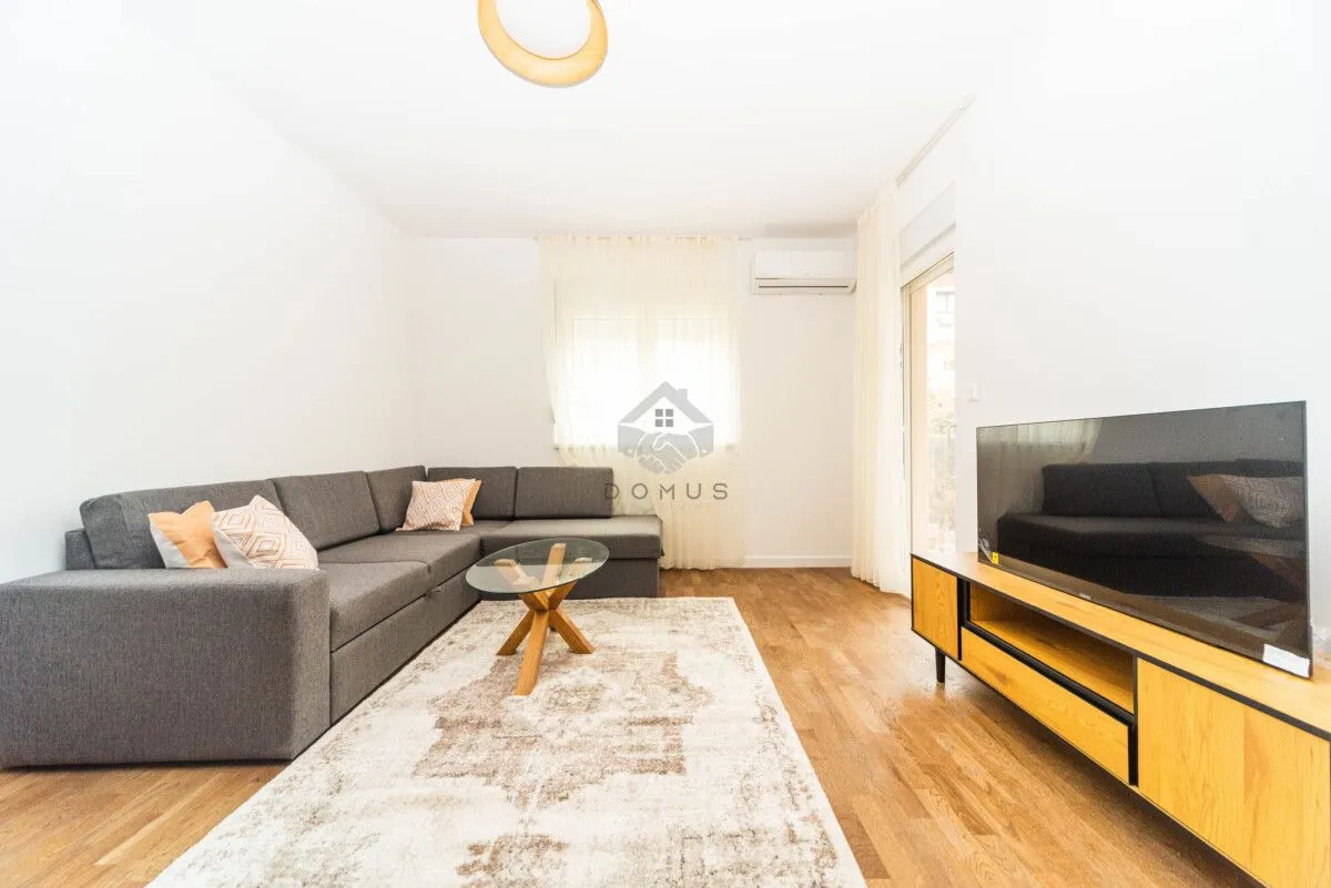 Rent, one bedroom apartment, 45m², Stari Aerodrom, Podgorica