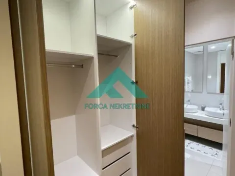 Rent, three bedroom apartment, 89m², Savski Venac, Beograd - image 16