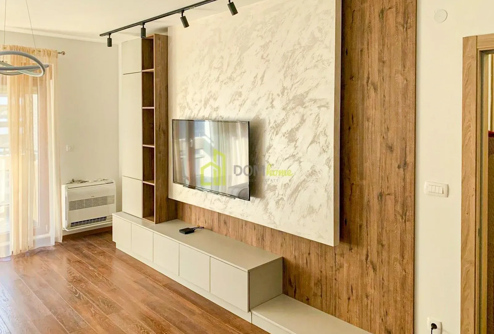 Rent, two bedroom apartment, 77m², Master Kvart, Podgorica