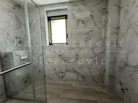 Prodaja, četvorosoban stan, 111m², Lekino Brdo, Voždovac Sve Podlokacije - image 5