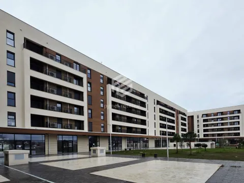 Rent, one bedroom apartment, 47m², City Kvart, Podgorica - image 20