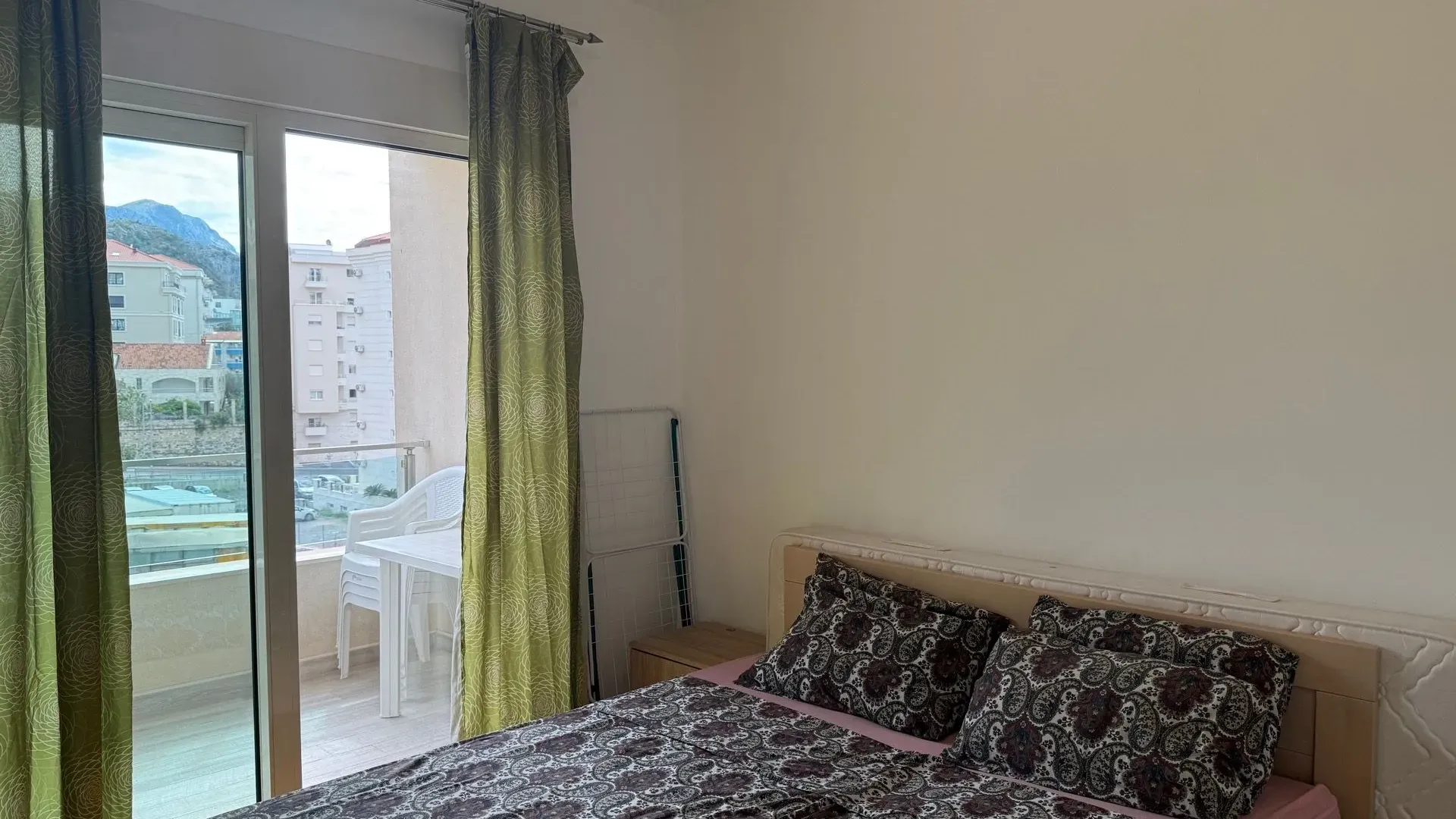 Sale, two bedroom apartment, 43m², Bečići, Budva