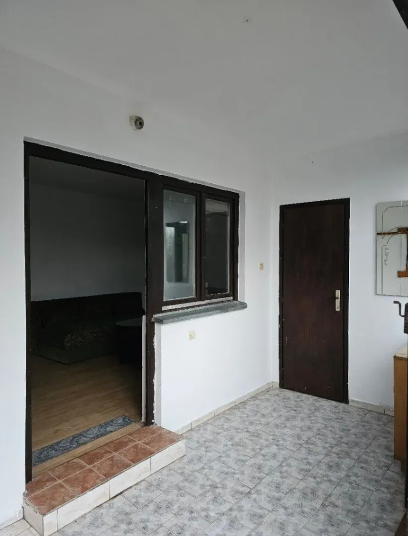 Prodaja, kuća, 140m², Trnava, Jagodina