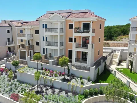 Prodaja, dvosoban stan, 100m², Luštica, Tivat - image 4