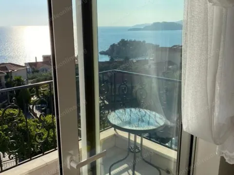 Sale, four bedroom apartment, 98m², Sveti Stefan, Budva - image 12