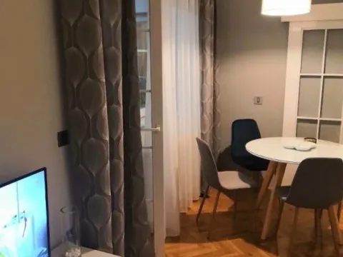 Prodaja, dvosoban stan, 64m², Centar, Novi Sad - image 13