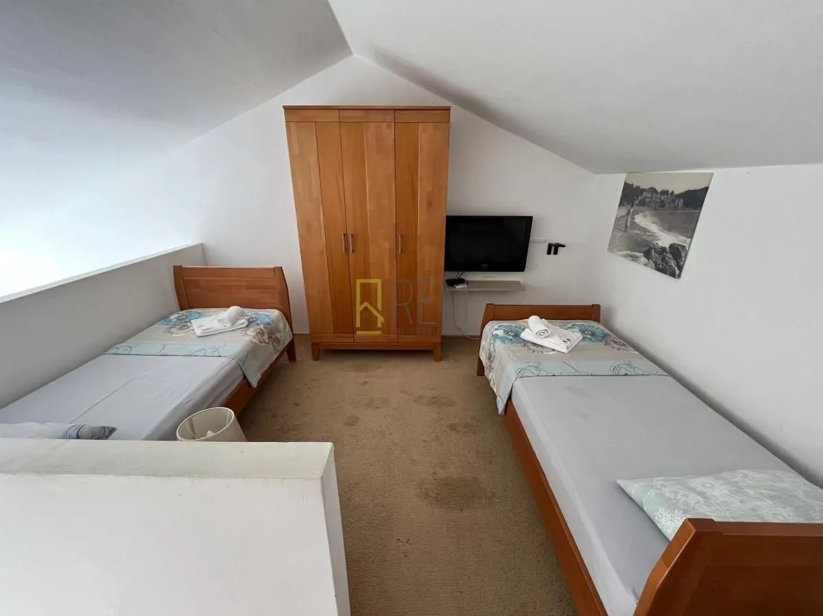 Sale, three bedroom apartment, 75m², Bečići, Budva
