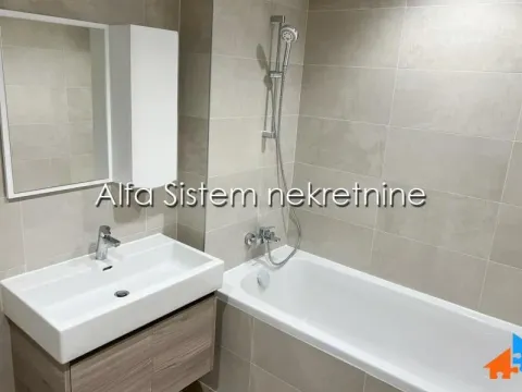 Izdavanje, trosoban stan, 98m², Savski Venac, Beograd - image 16