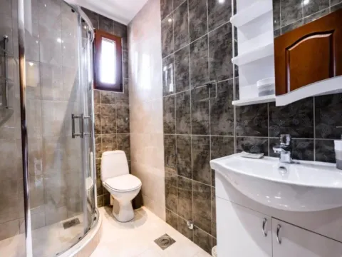 Prodaja, kuća, 252m², Šušanj, Bar - image 12