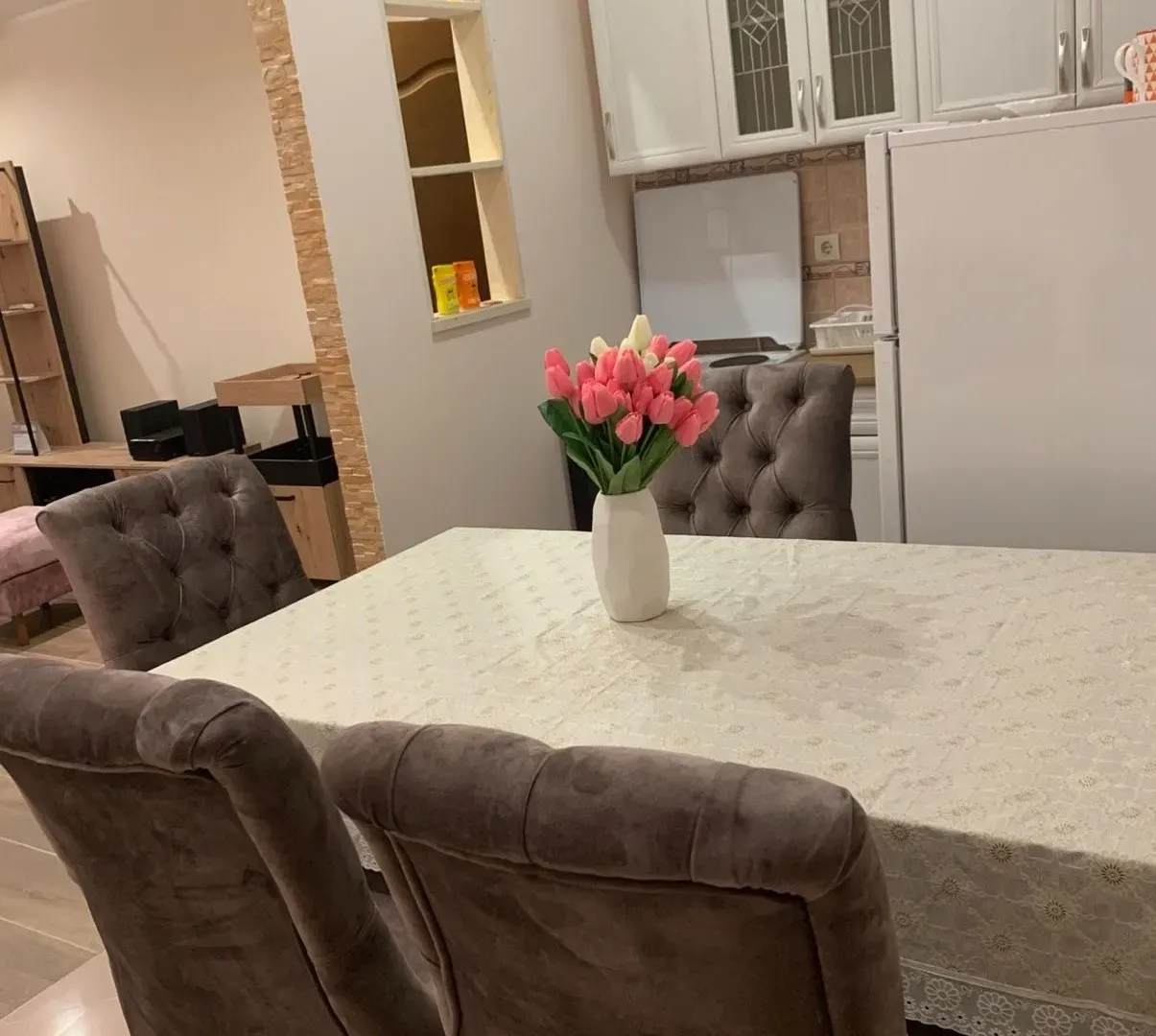 Rent, two bedroom apartment, 73m², Bečići, Budva