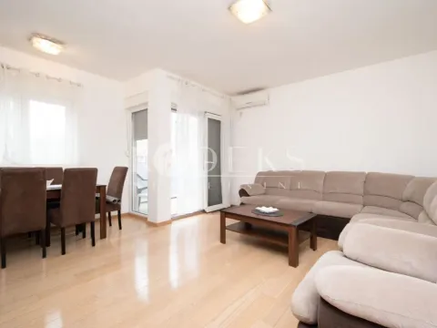 Rent, two bedroom apartment, 72m², City Kvart, Podgorica - image 2