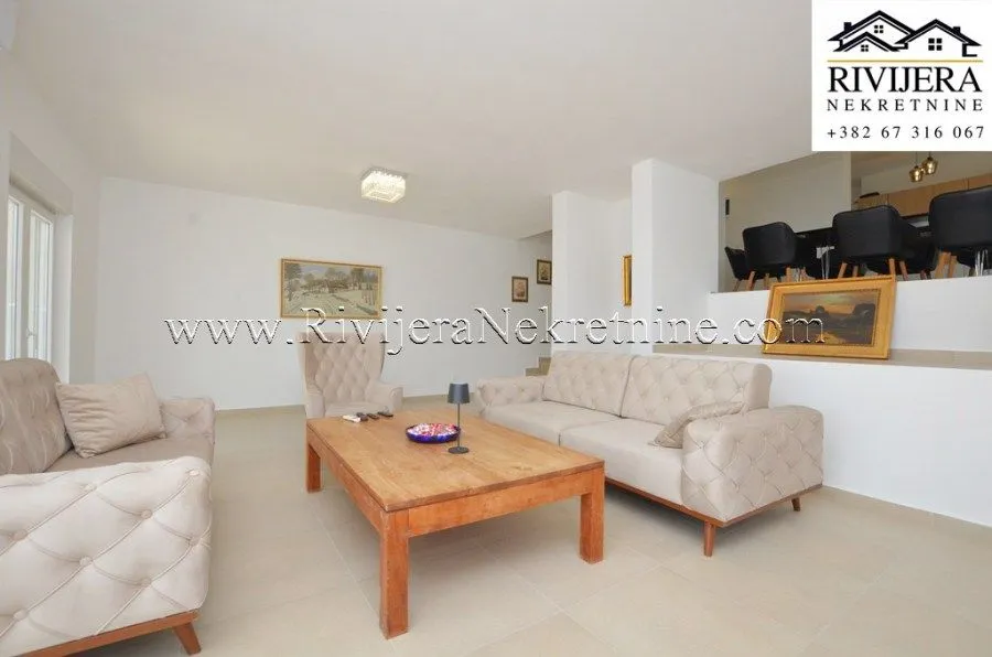 Prodaja, kuća, 294m², Centar, Herceg Novi