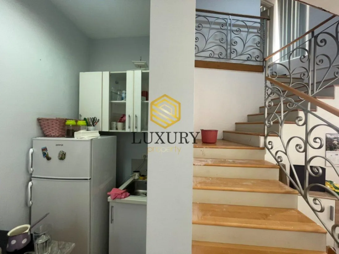 Rent, office space, 160m², Kod Big Fashion-a, Podgorica