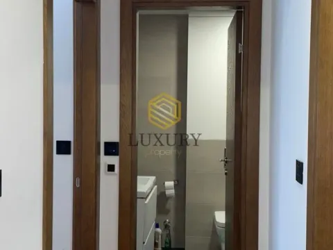 Izdavanje, dvosoban stan, 72m², Ljubović, Podgorica - image 2