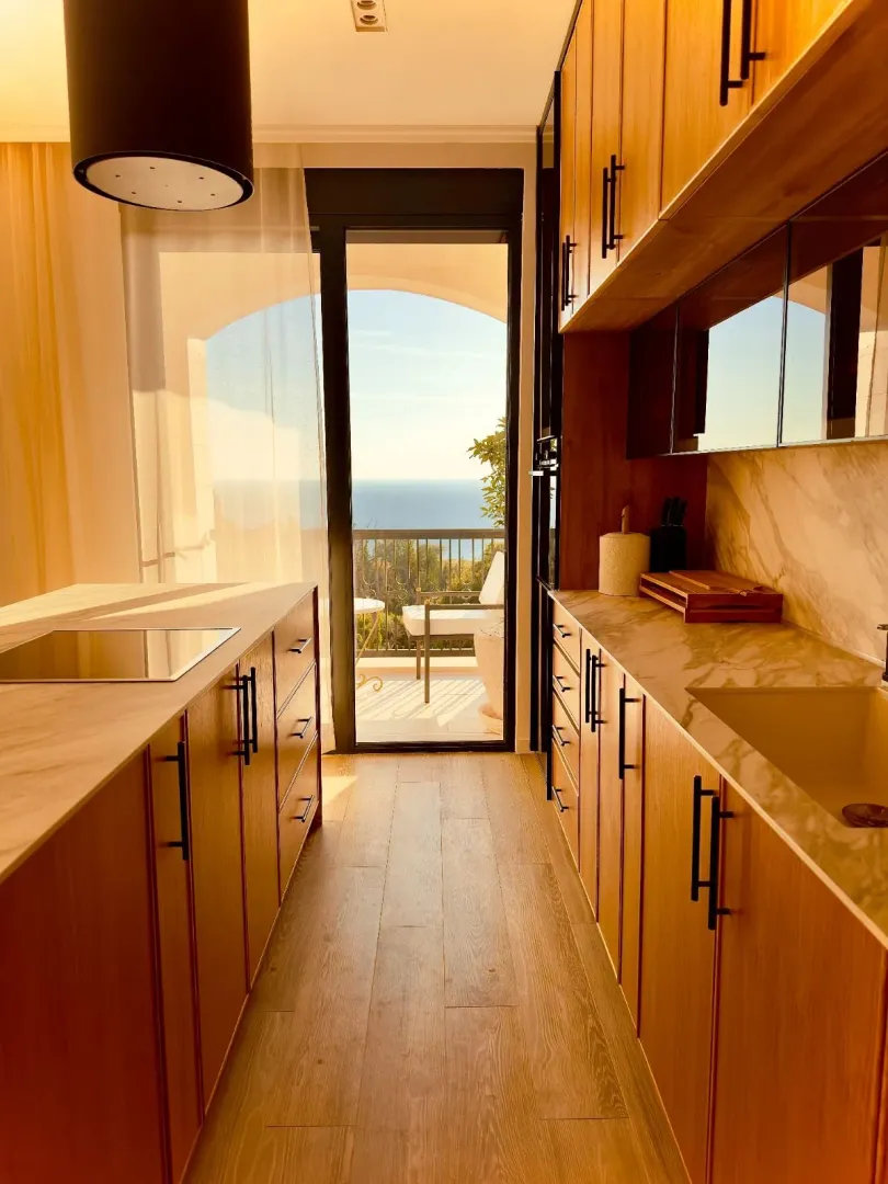 Sale, house, 462m², Skočiđevojka, Budva