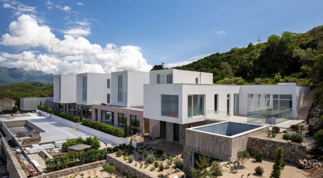 Sale, house, 328m², Krašići, Tivat