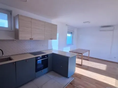 Prodaja, trosoban stan, 74m², Veternička rampa, Novi Sad Sve Podlokacije - image 8