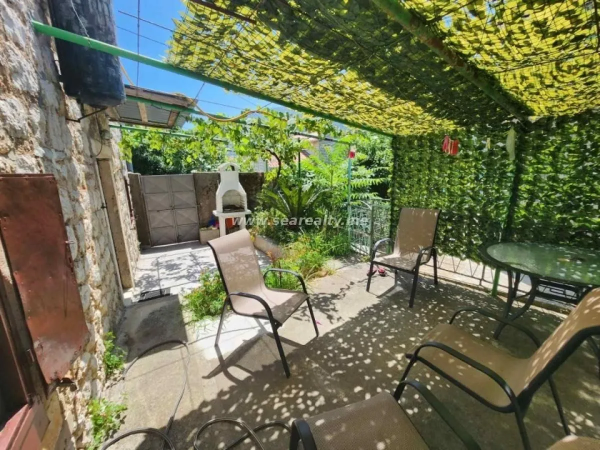 Sale, house, 150m², Kotor, Crna Gora