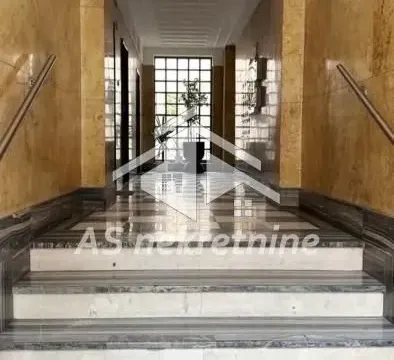 Izdavanje, poslovni prostor, 223m², Kalenić Pijaca, Vračar Sve Podlokacije - image 26