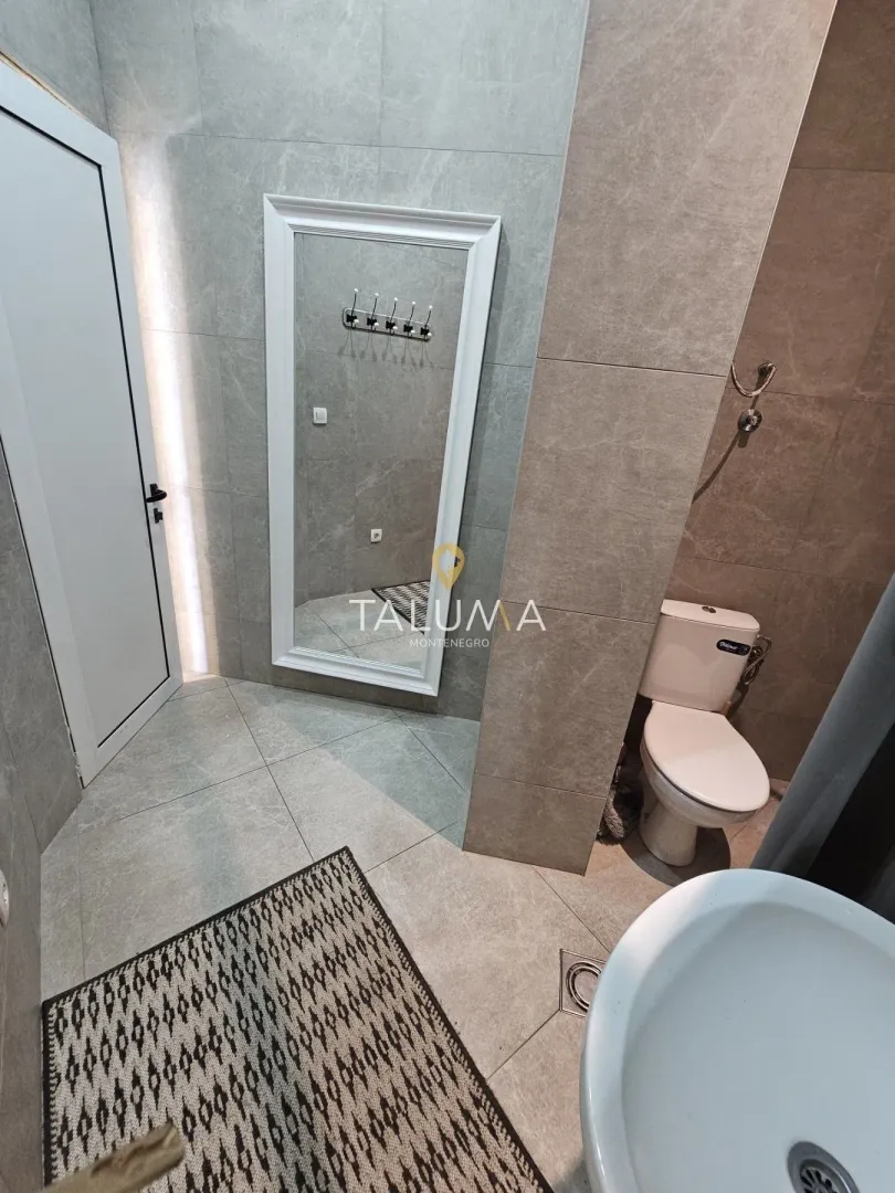 Rent, office space, 40m², Stari Aerodrom, Podgorica