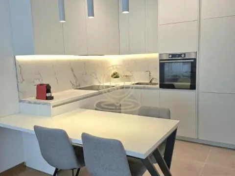 Rent, two bedroom apartment, 55m², Palilula Sve Podlokacije, Beograd - image 3