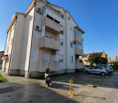 Rent, one bedroom apartment, 40m², Zabjelo, Podgorica - image 9
