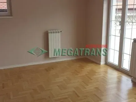 Izdavanje, kuća, 300m², Savski Venac, Beograd - image 10