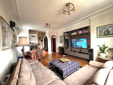 Sale, apartment, 126m², Malo Brdo, Podgorica - image 1