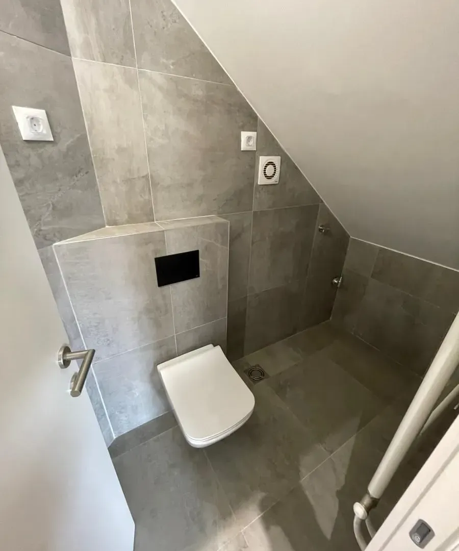 Prodaja, trosoban stan, 70m², Grbavica, Novi Sad Sve Podlokacije