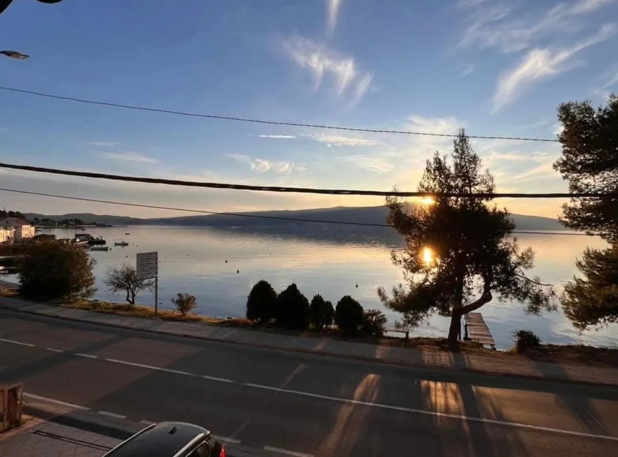 Rent, one bedroom apartment, 37m², Donja Lastva, Tivat