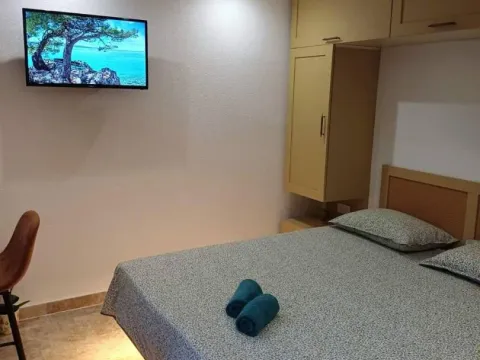 Izdavanje, stan, 19m², Mrčevac, Tivat - image 5