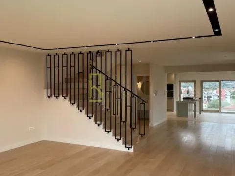 Prodaja, trosoban stan, 209m², Momišići, Podgorica - image 3