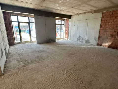 Rent, office space, 200m², Stari Aerodrom, Podgorica - image 6