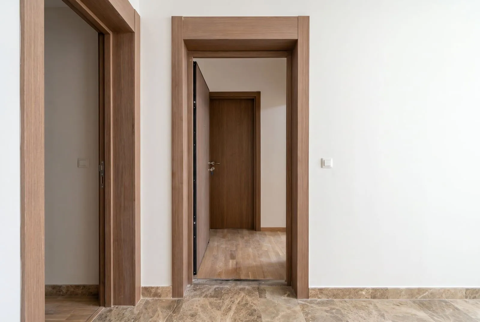 Prodaja, dvosoban stan, 52m², Tivat, Crna Gora