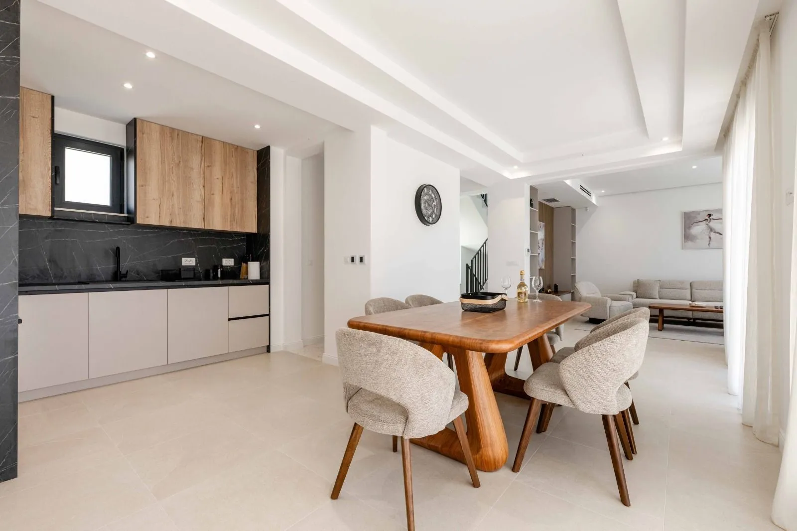 Rent, house, 200m², Reževići, Budva