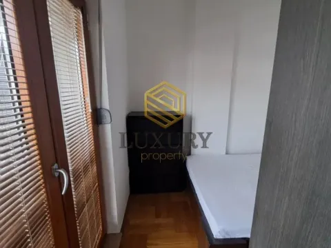 Izdavanje, jednosoban stan, 30m², Obala Morače, Podgorica - image 11