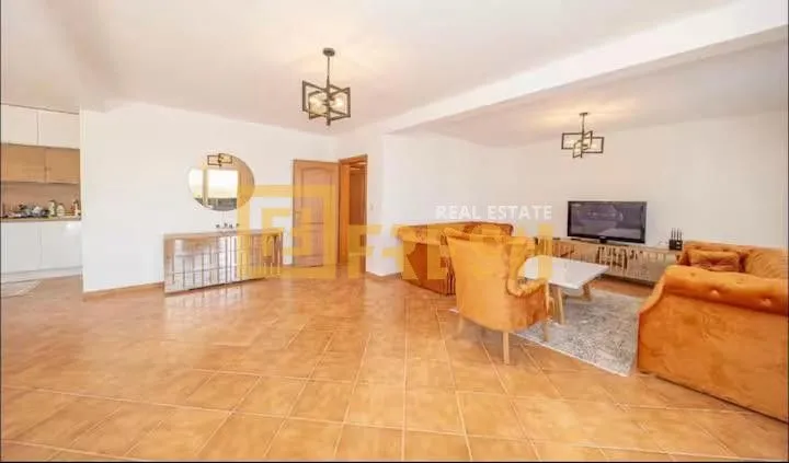 Prodaja, kuća, 253m², Bar, Crna Gora