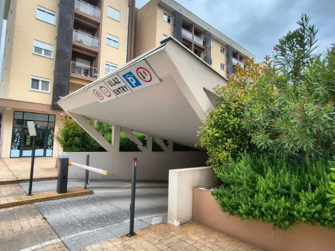 Prodaja, jednosoban stan, 46m², City Kvart, Podgorica - image 18