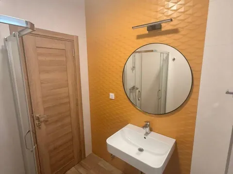 Izdavanje, dvosoban stan, 60m², Mažina, Tivat - image 11