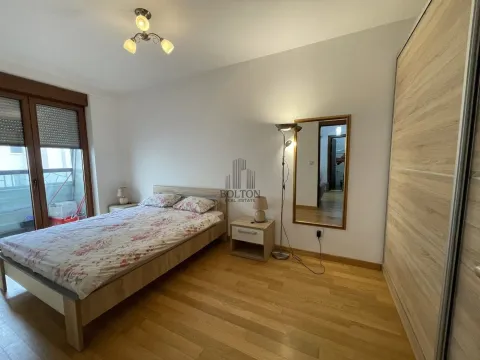 Izdavanje, dvosoban stan, 45m², Vračar, Šid - image 5